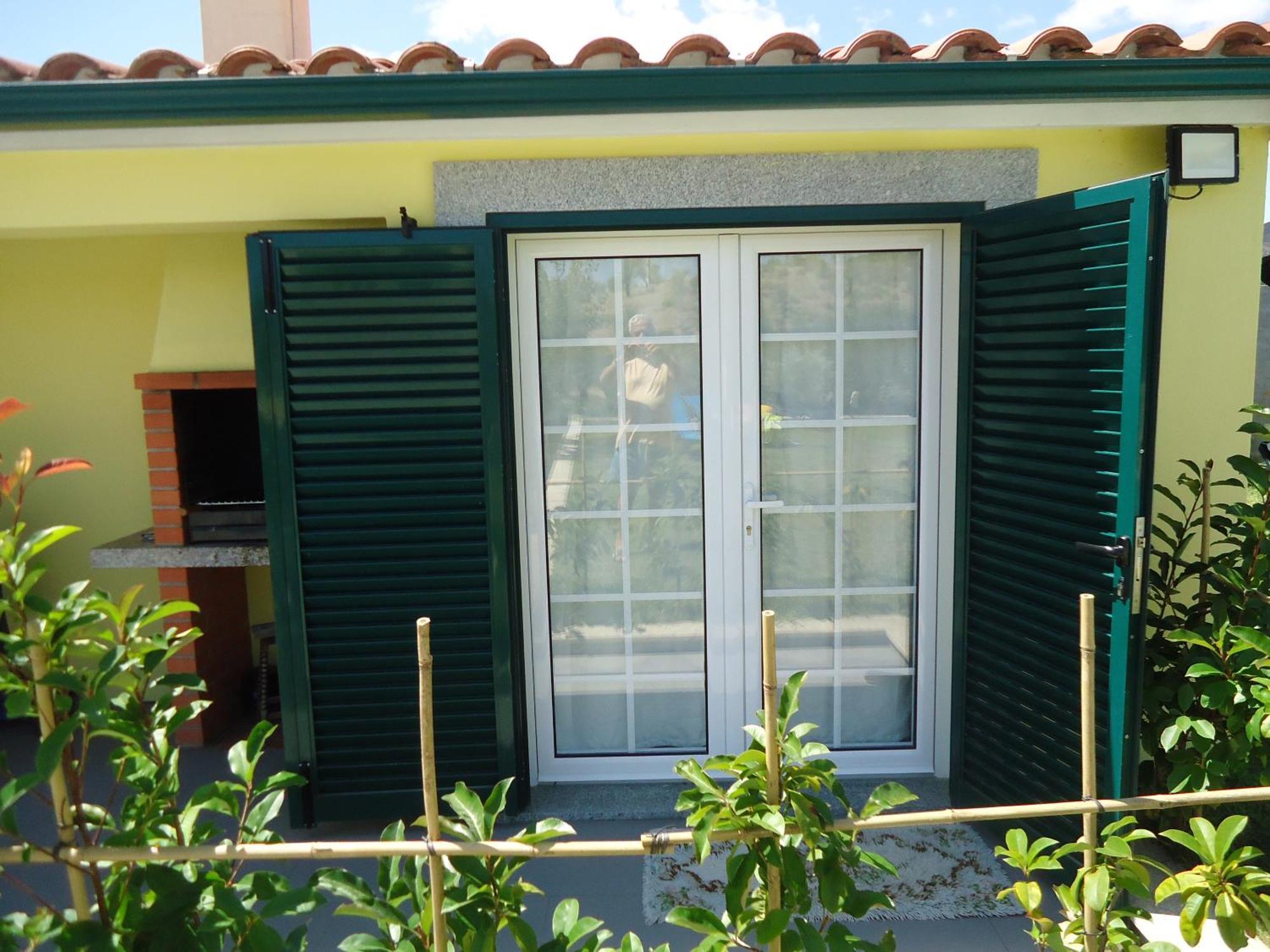 Alojamento Poco Do Barro Lodoes Ngoại thất bức ảnh